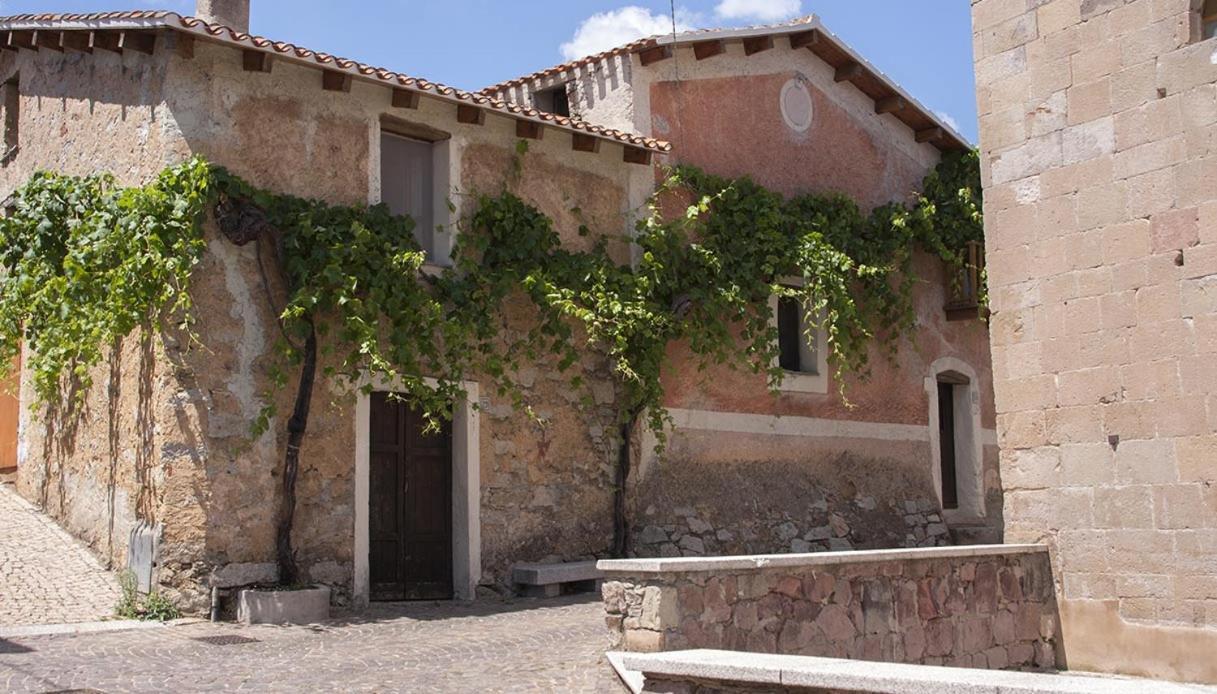 Holiday Mandrolisai Doc Atzara Exterior photo